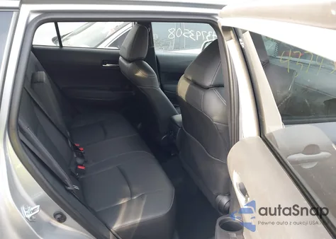 2024 Toyota Corolla Cross Xle z USA, uszkodzony, nr VIN 7MUDAAAG9RV088725